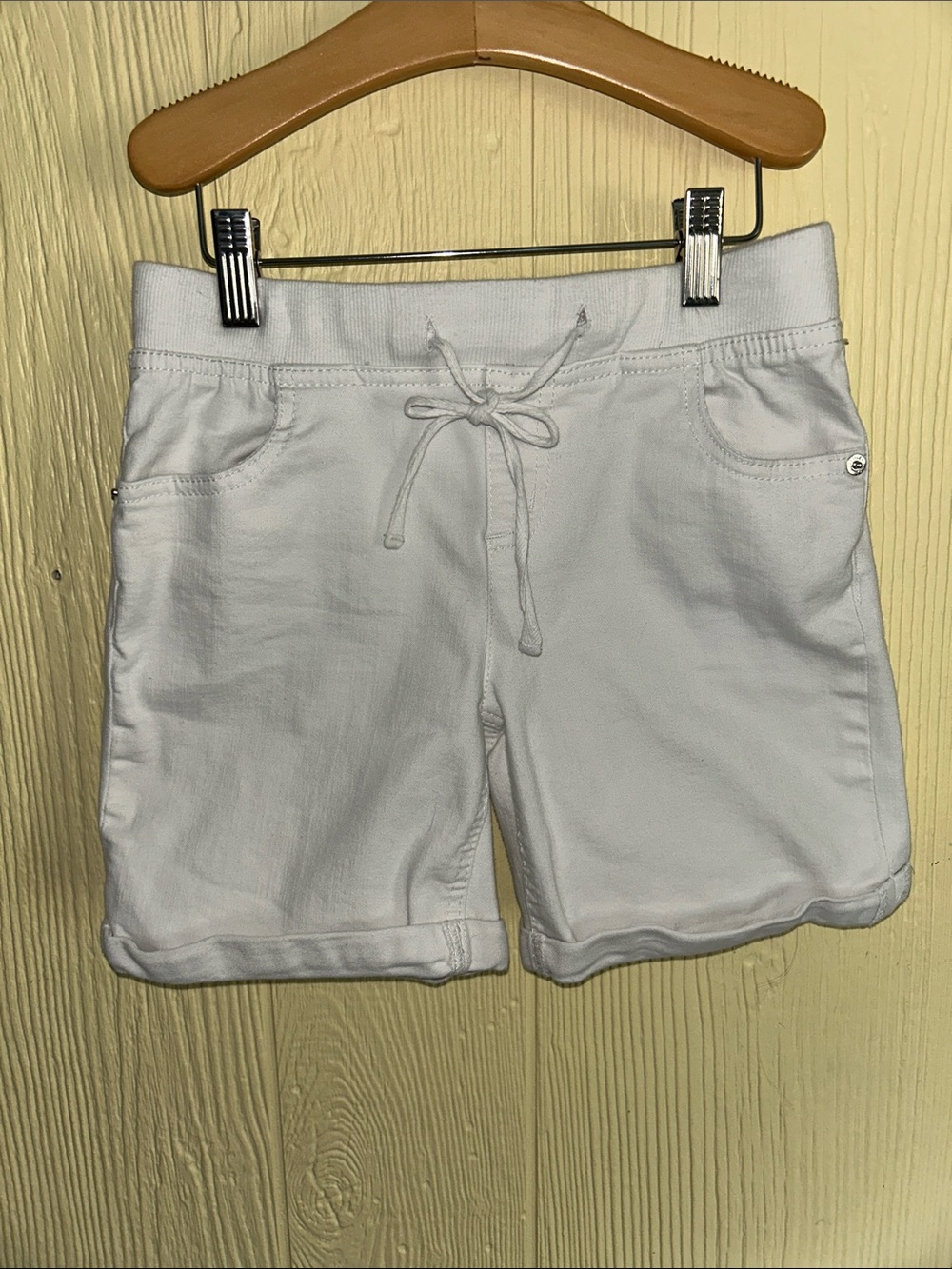 White Denim Casual Shorts